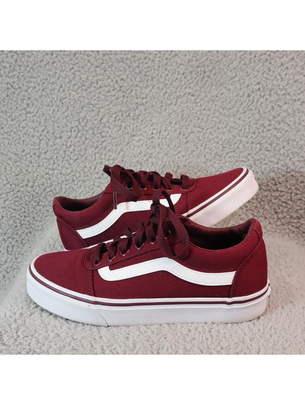 Vans Old Skool Canvas Women sz 6.5 Maroon Shoes